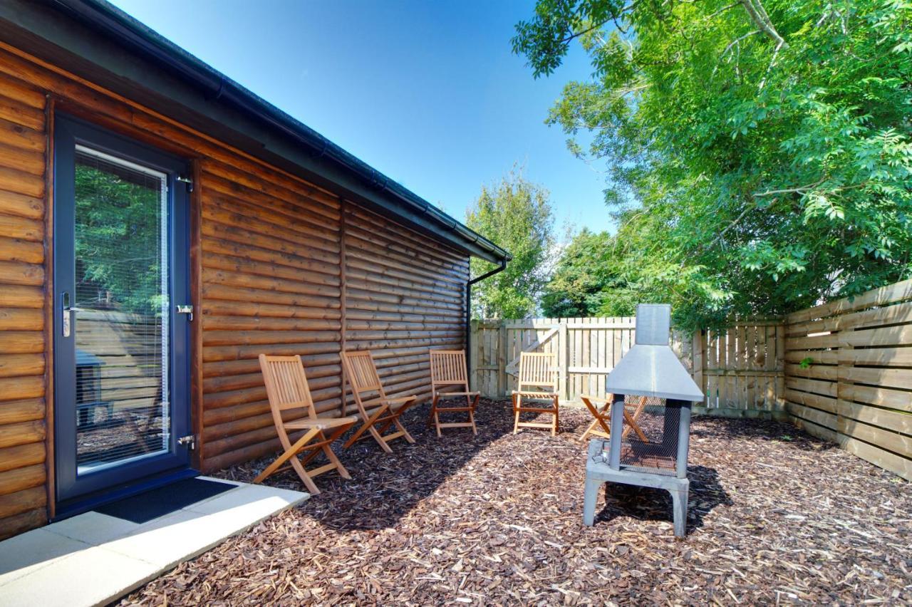 Braeside Cabin Apartment Clackmannan Exterior photo